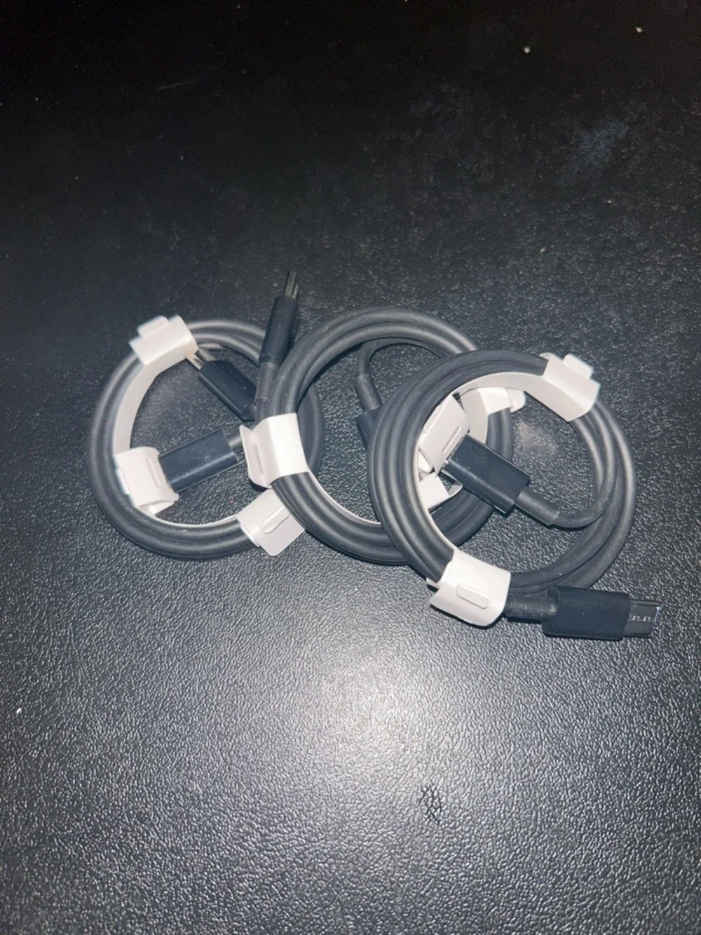 Samsung Black USB-C Charging Cables with Silver Clip